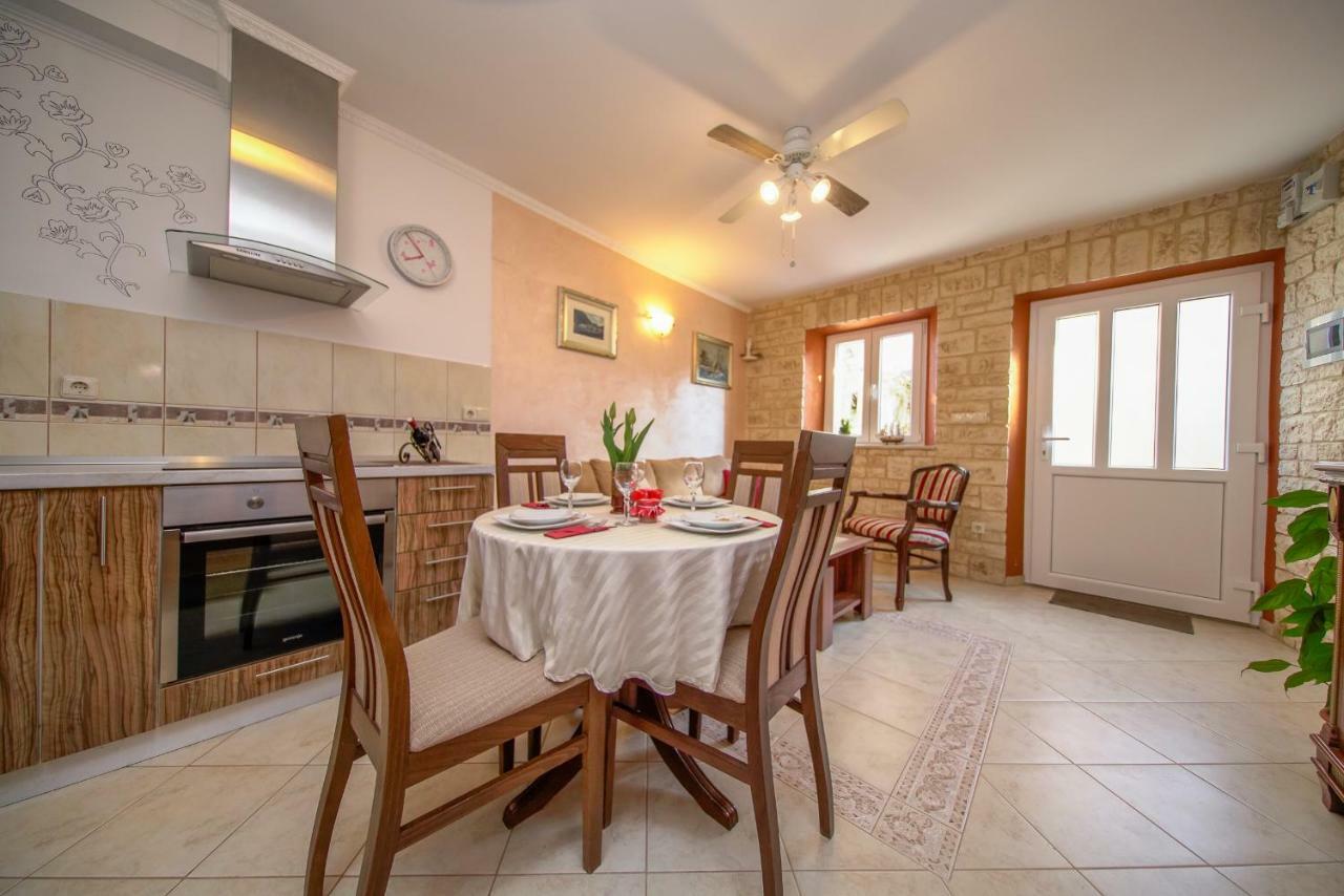 Apartment Stara Kuca مالي ستون المظهر الخارجي الصورة