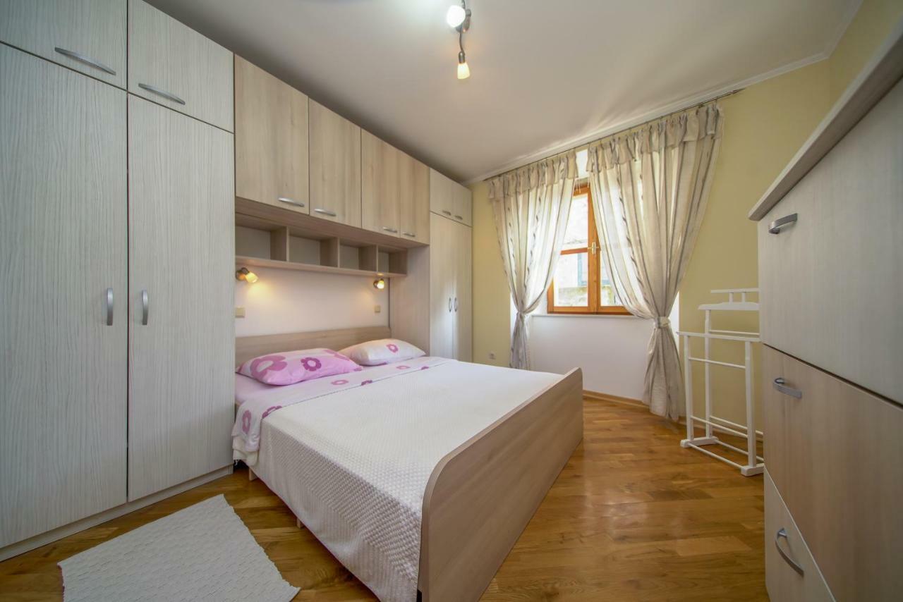 Apartment Stara Kuca مالي ستون المظهر الخارجي الصورة