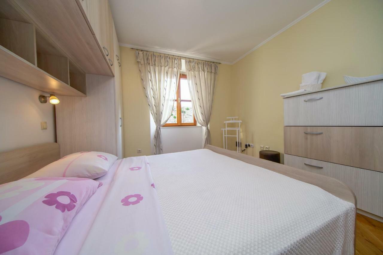 Apartment Stara Kuca مالي ستون المظهر الخارجي الصورة
